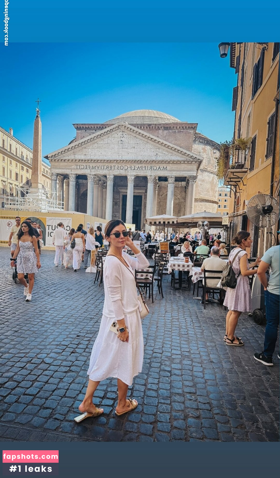 Jewel Staite gallery photo #61