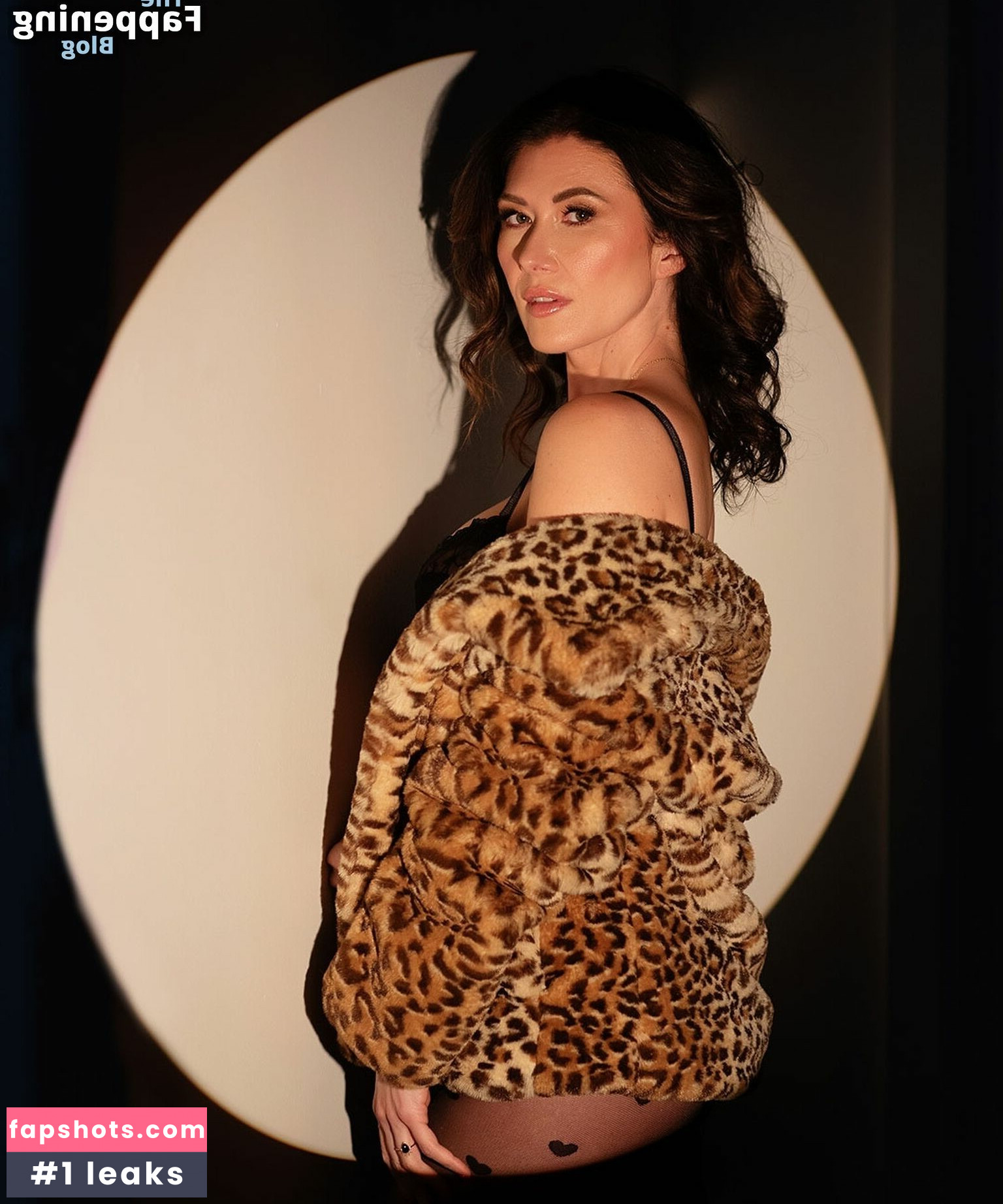 Jewel Staite gallery photo #66