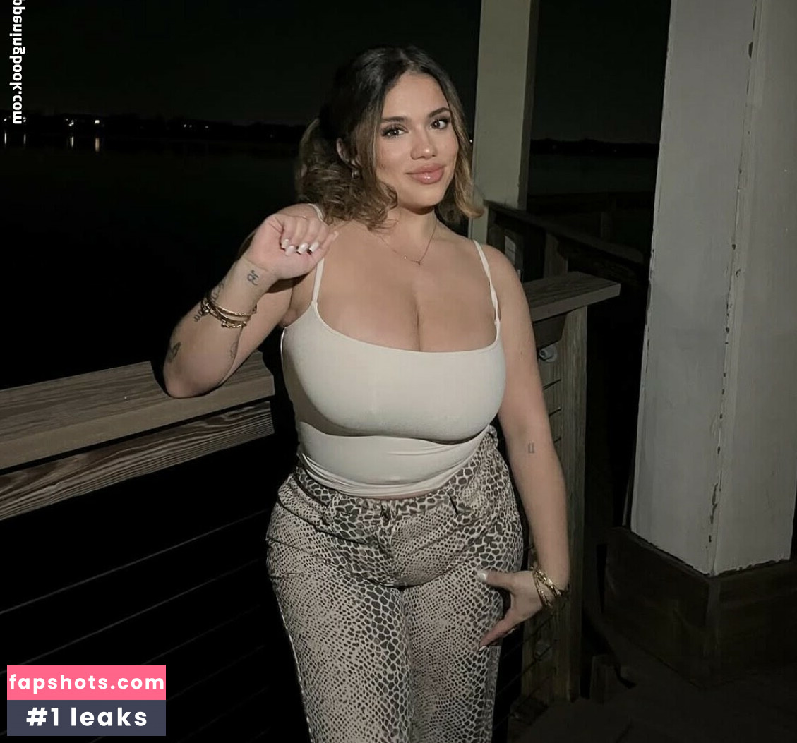 Jewelybby gallery photo #2