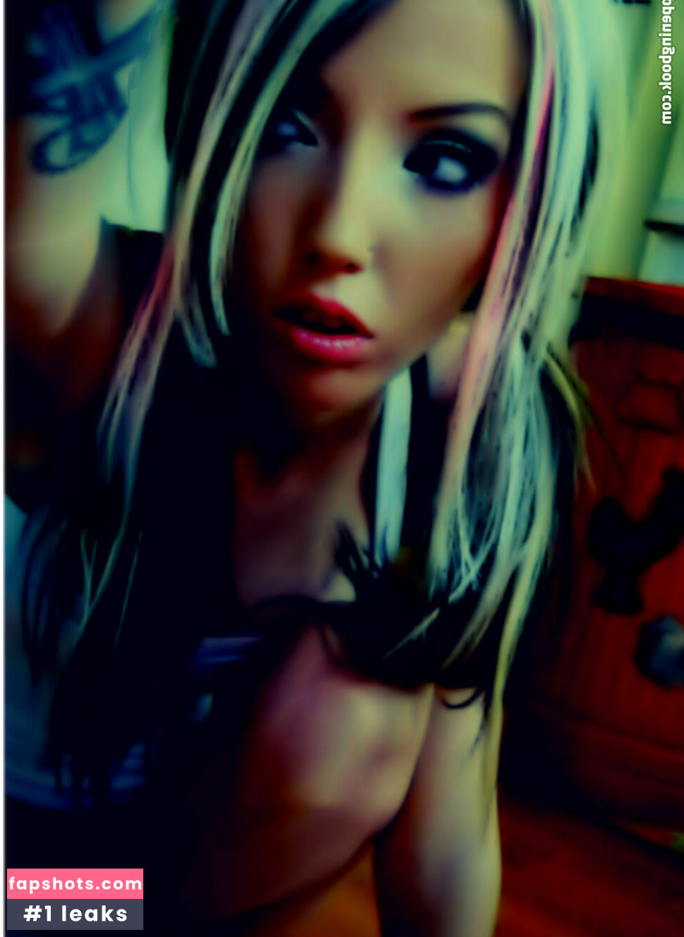 Jez Jadenth gallery photo #3