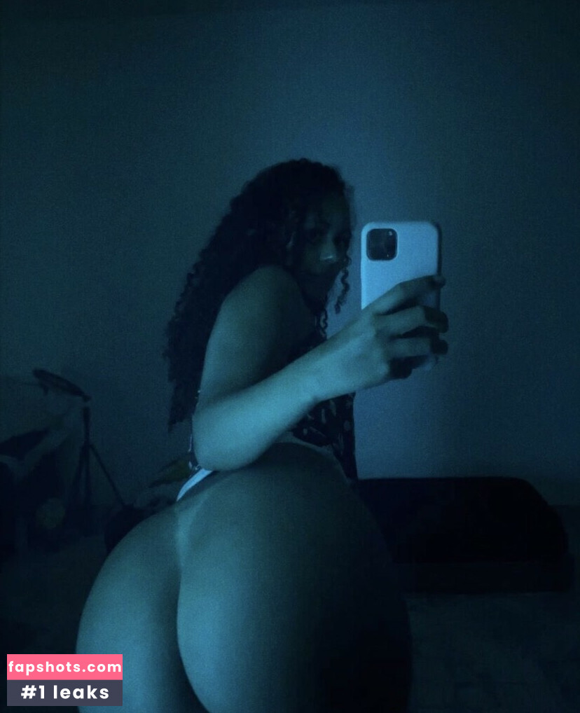 Jheni Lima gallery photo #7