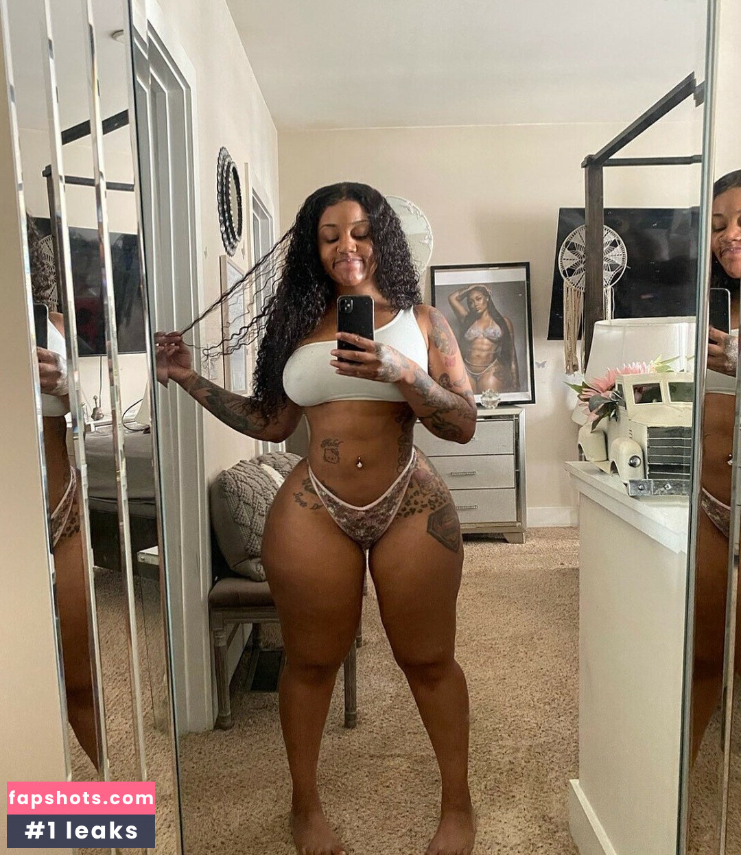 Jhonni Blaze gallery photo #12