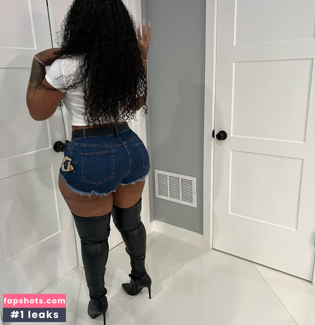 Jhonni Blaze gallery photo #25