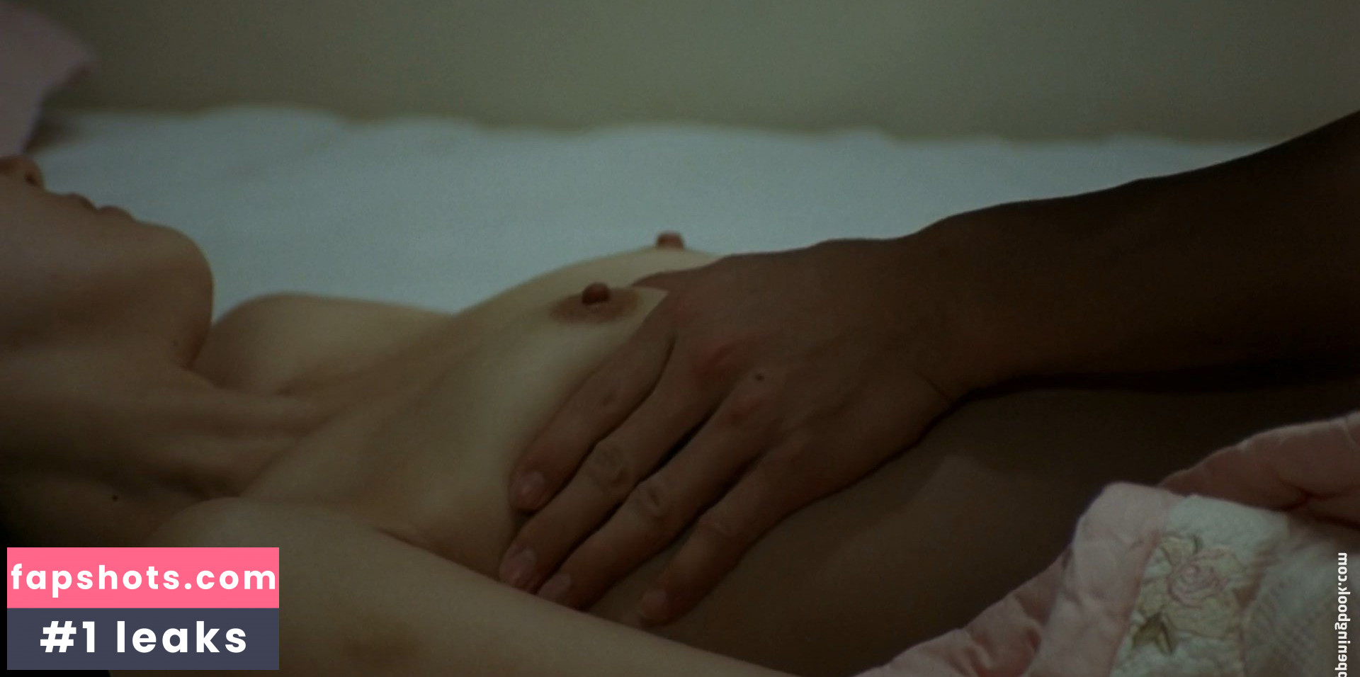 Ji-won Uhm Nude Leaks OnlyFans Photos #3 - LeakJerk