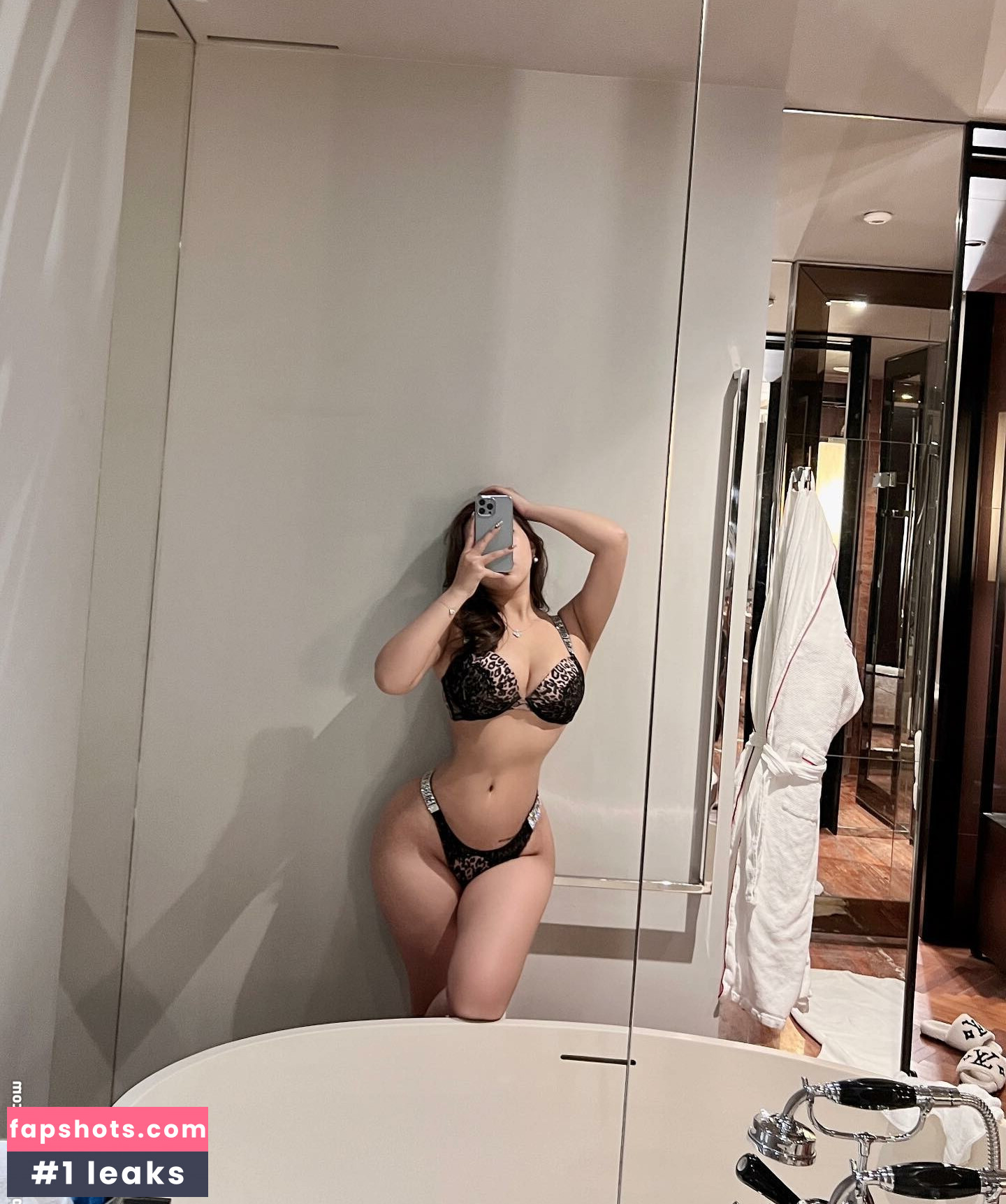 jiee_wen gallery photo #70