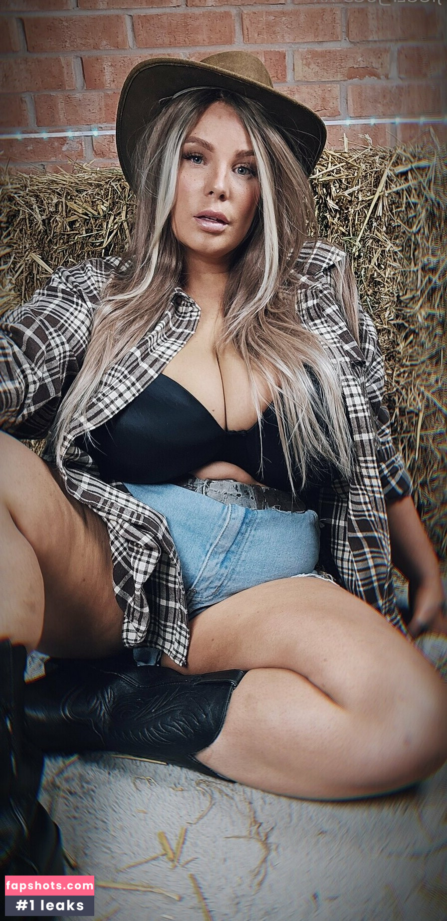 jiggly_jugs_xx gallery photo #20