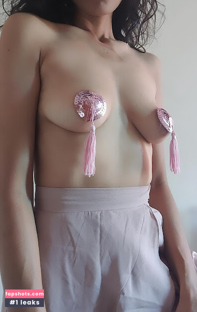 Jikki Nair gallery photo #14