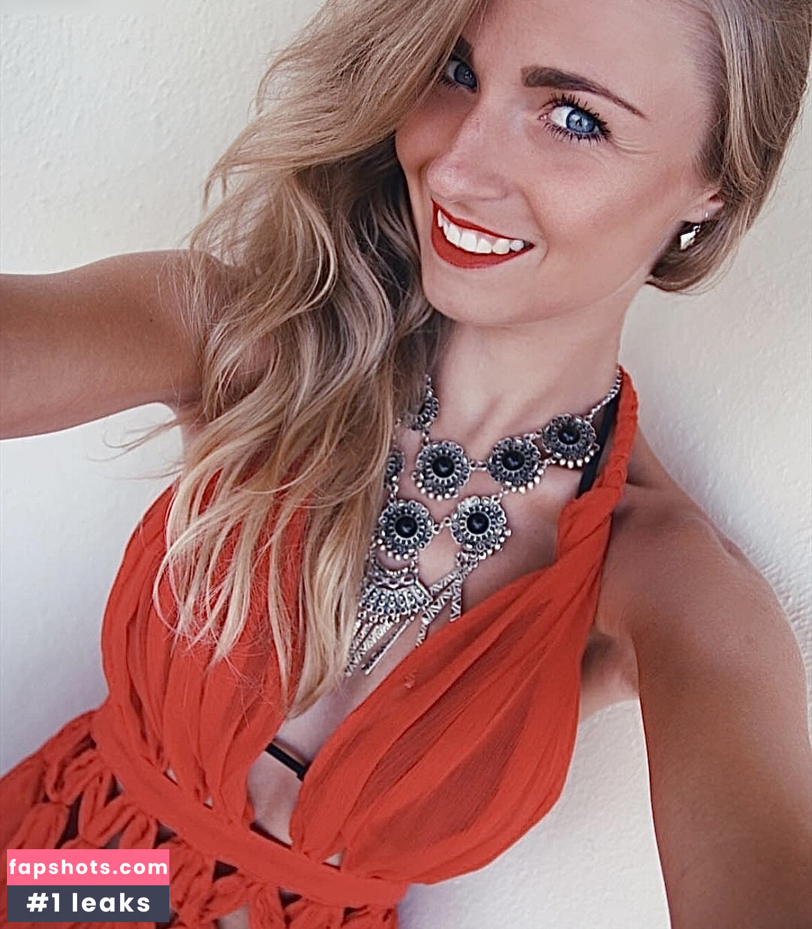 Jil Eileen Füngeling gallery photo #33