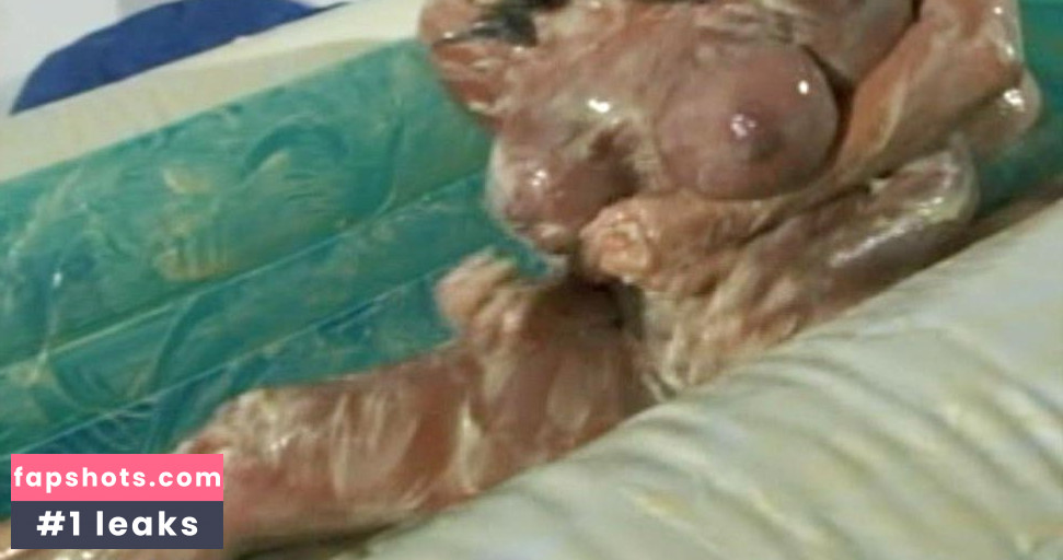 Jilian Starfighter nude babe gallery