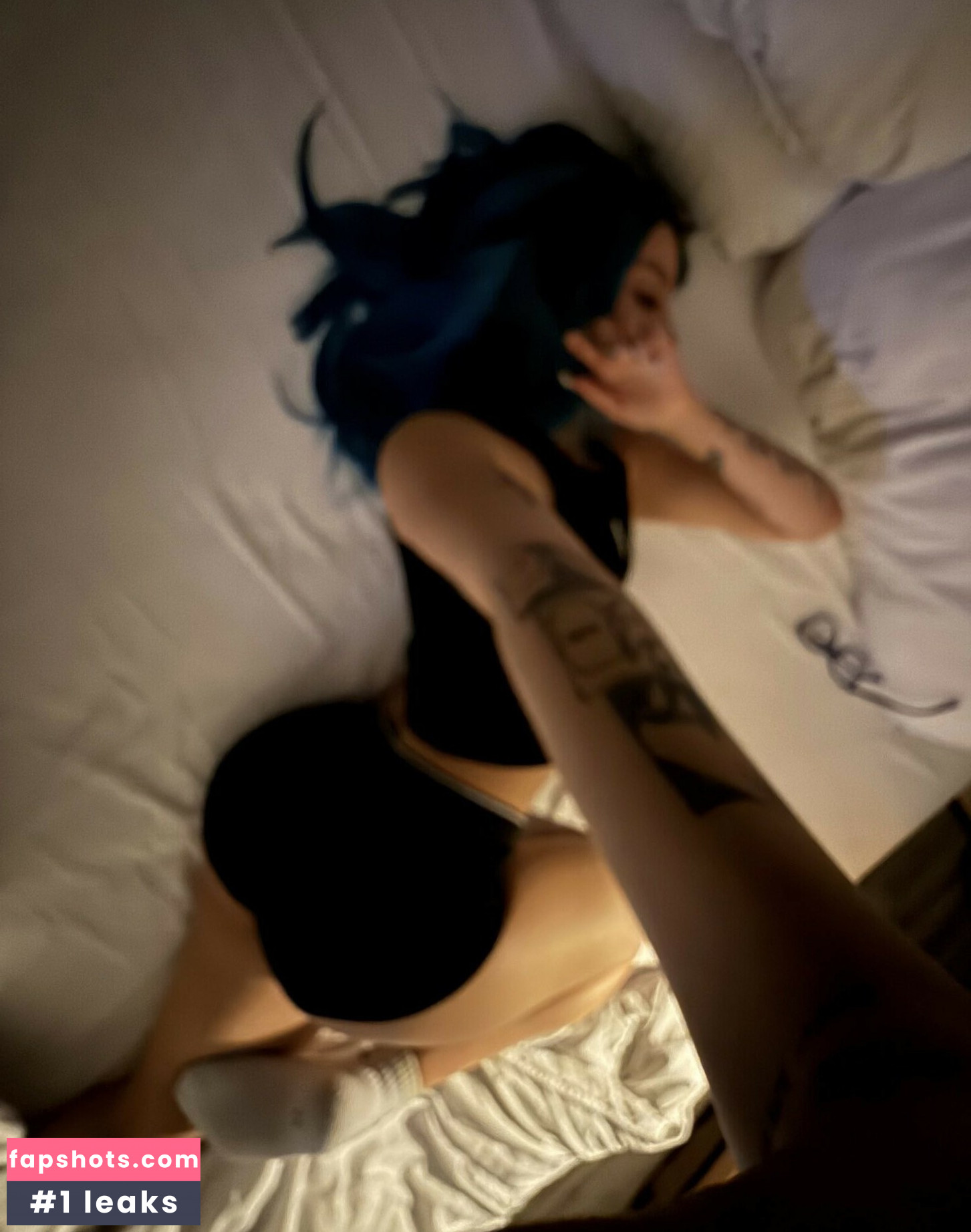 Jilikat gallery photo #4