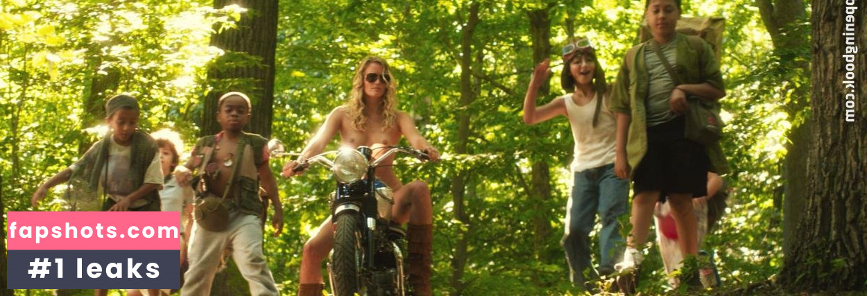 Jill De Jong gallery photo #3