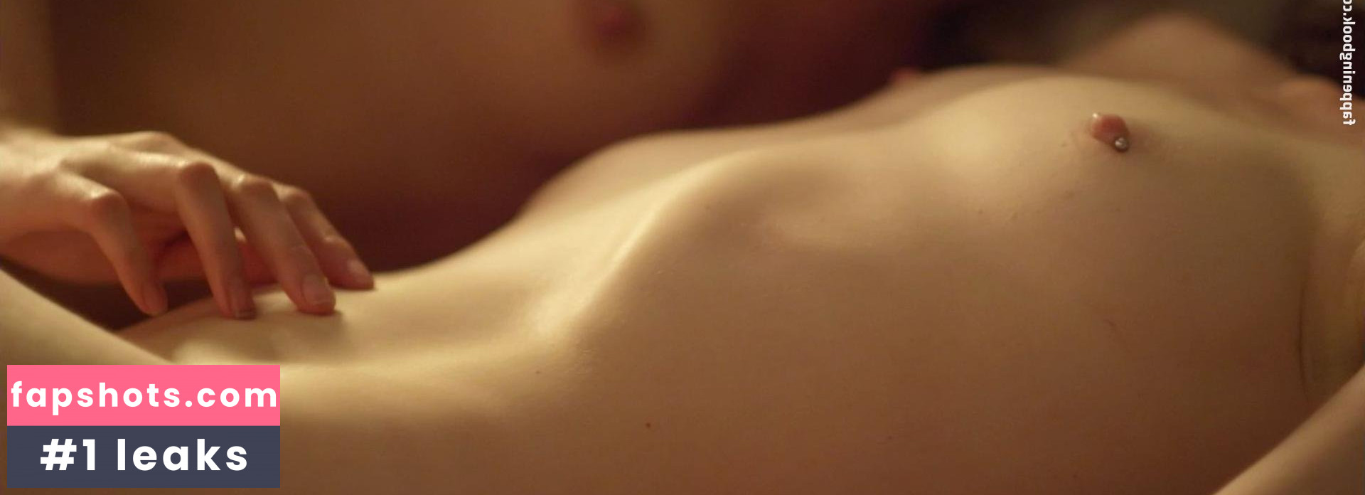 Jill Evyn gallery photo #17