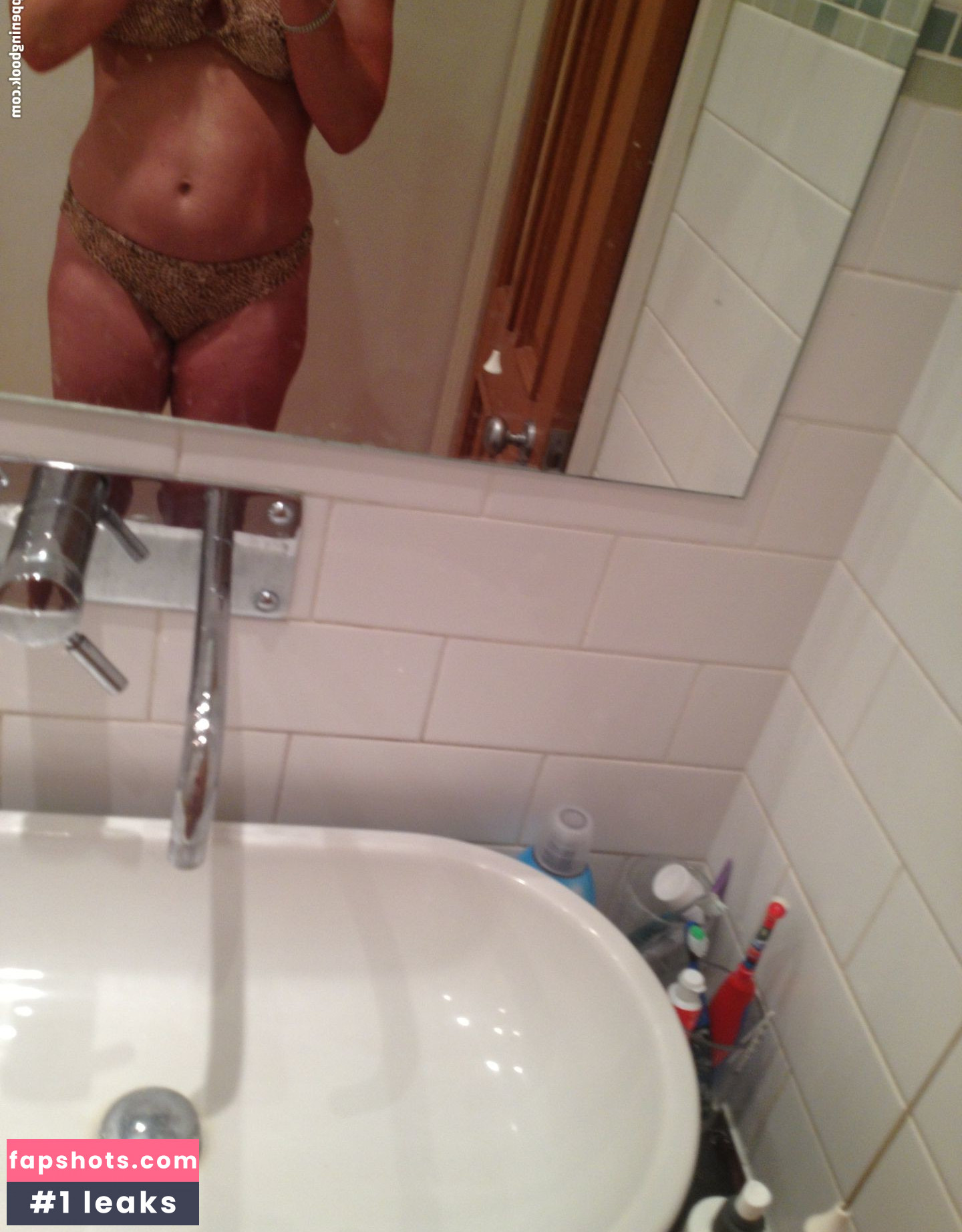 Jill Halfpenny gallery photo #31