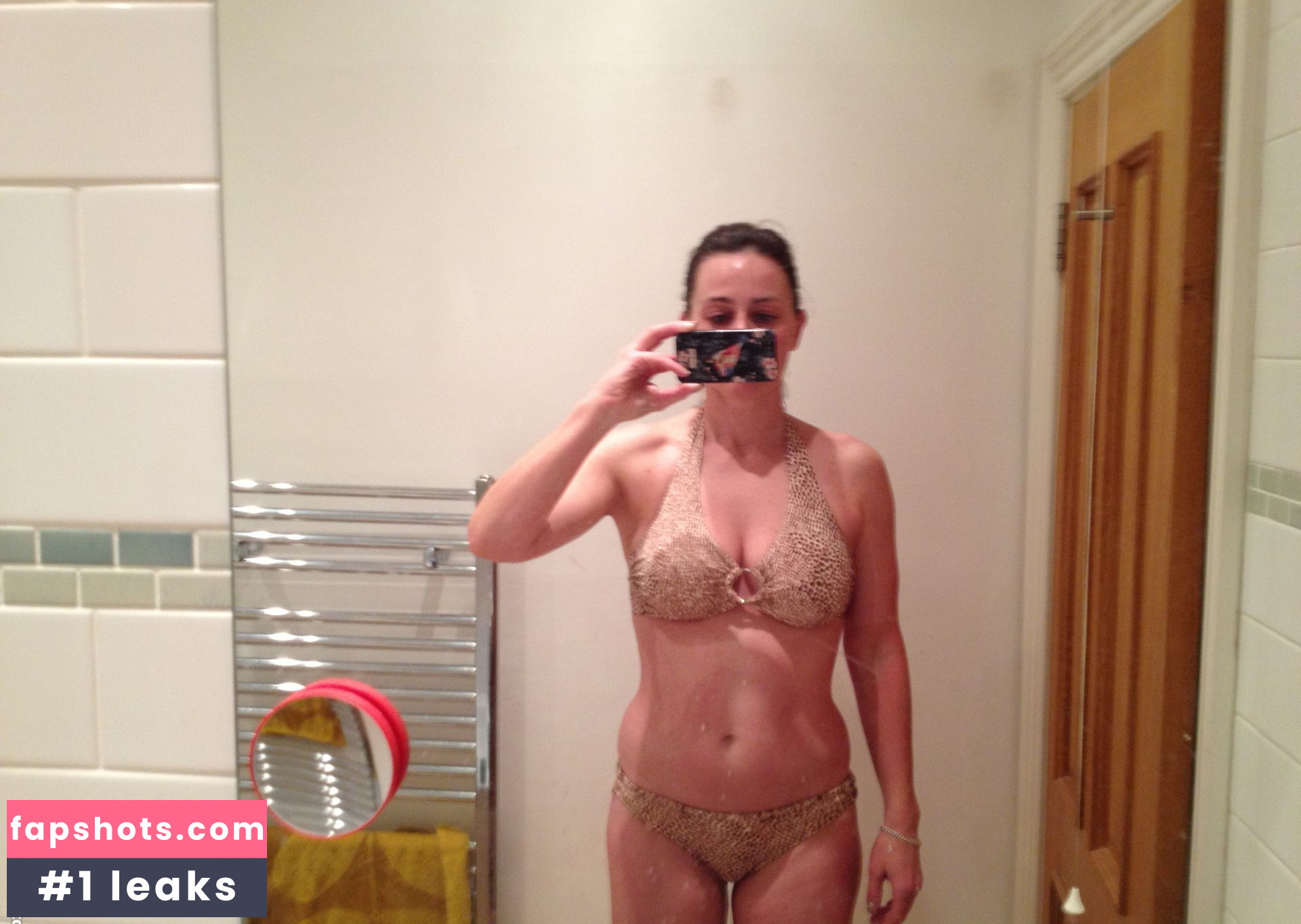 Jill Halfpenny gallery photo #34