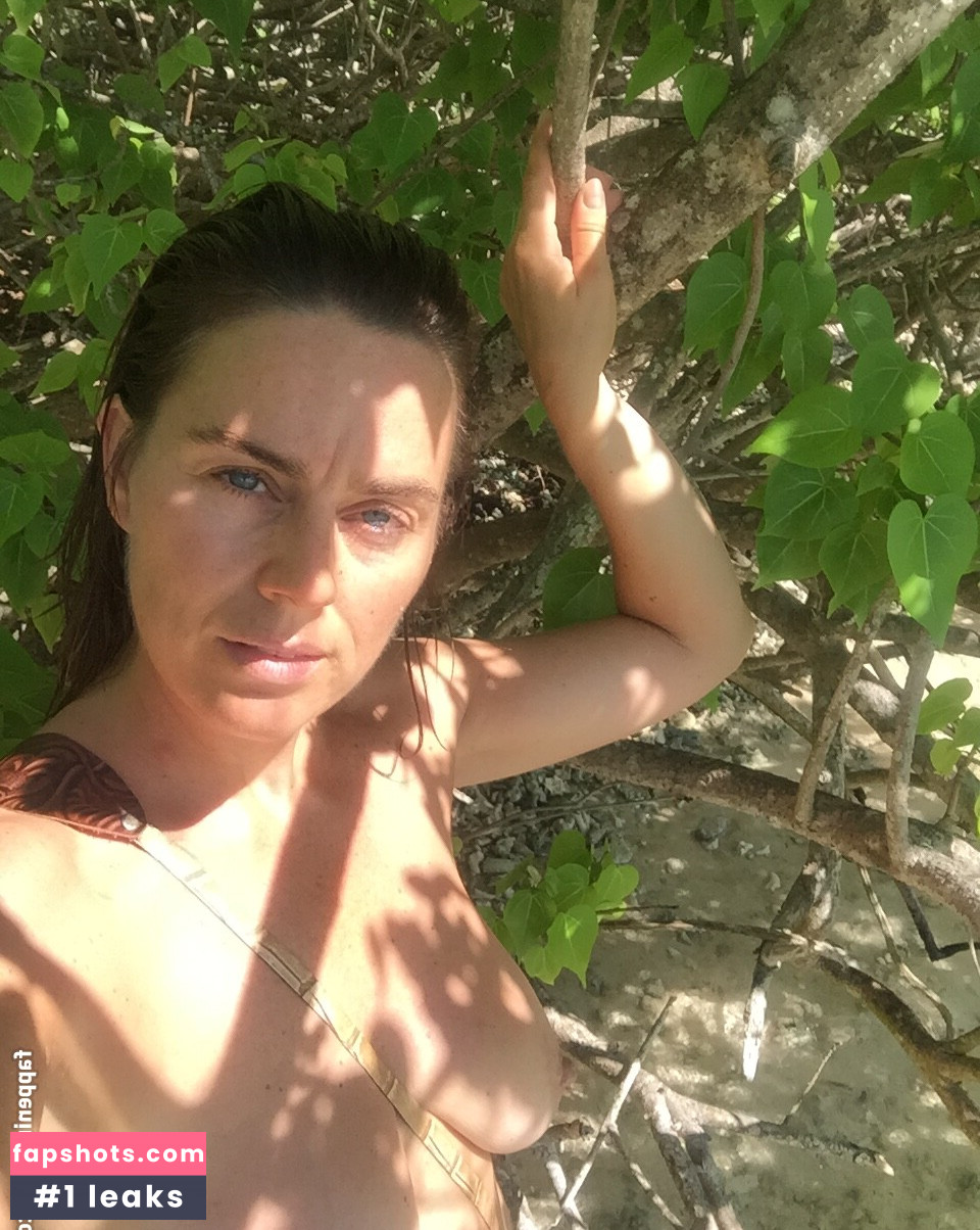 Jill Halfpenny gallery photo #6