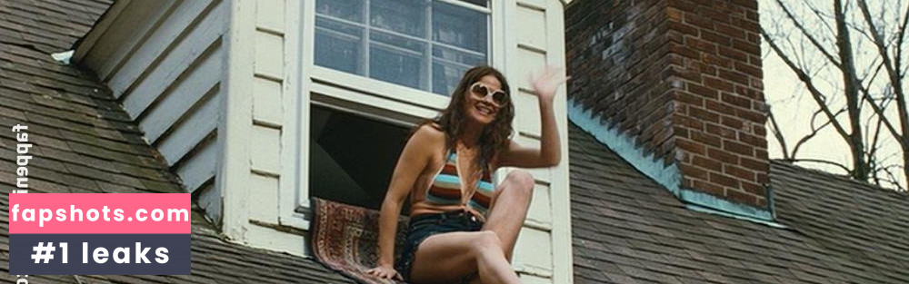 Jill Hennessy gallery photo #2