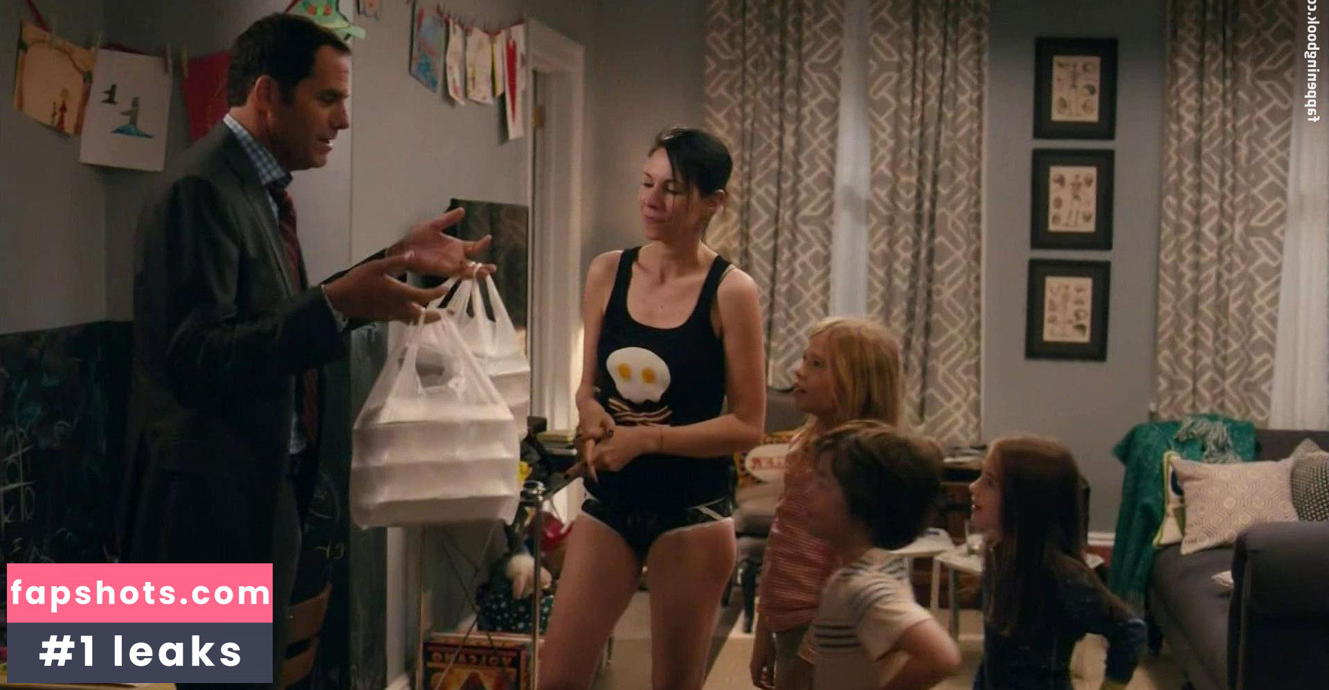 Jill Kargman gallery photo #6