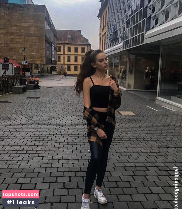 Jill.lua Nude Leaks OnlyFans Photos #24 - LeakJerk