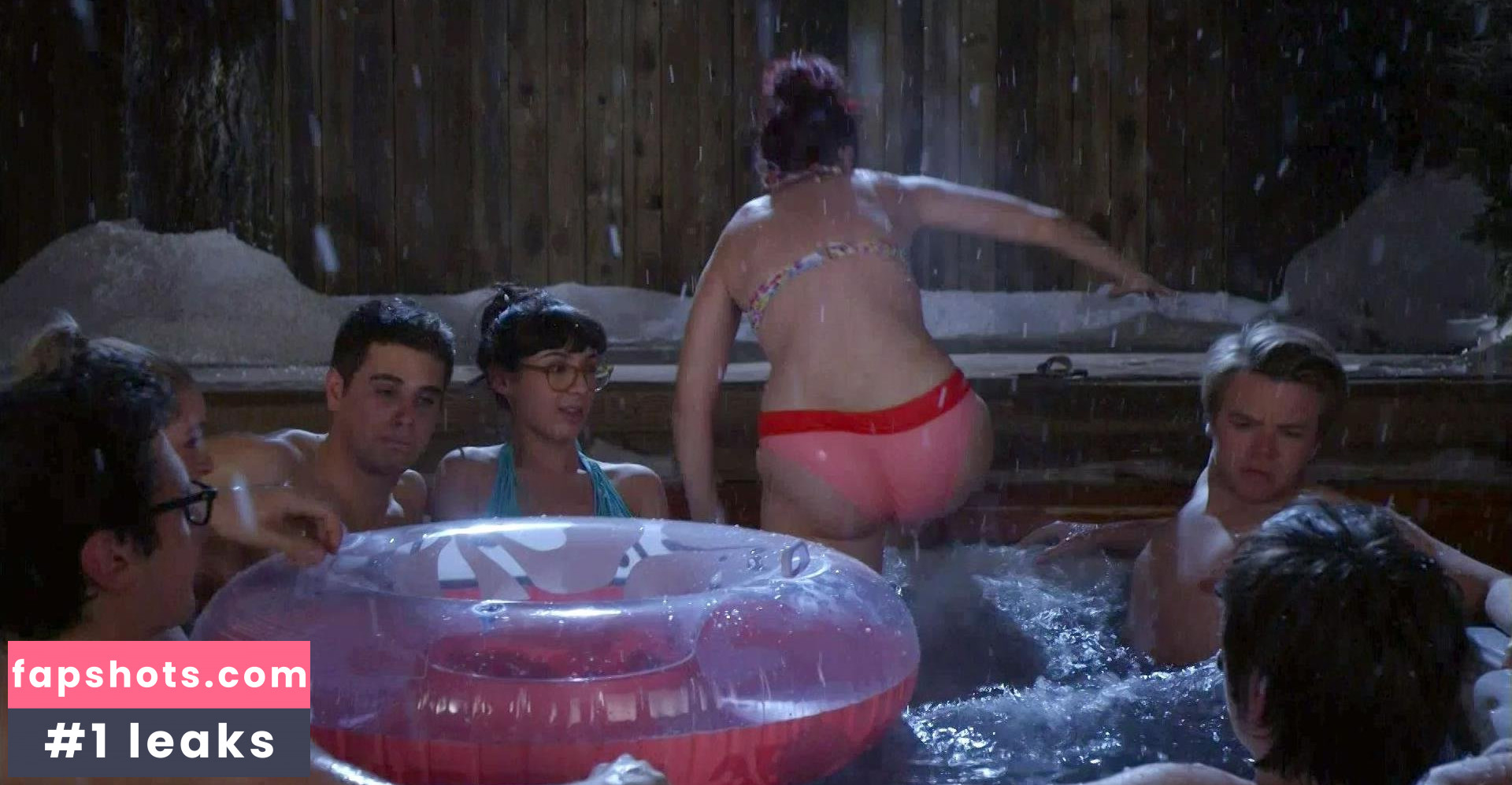 Jillian Rose Reed gallery photo #33