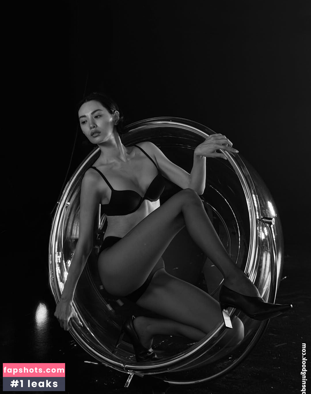 Jin Nana gallery photo #3