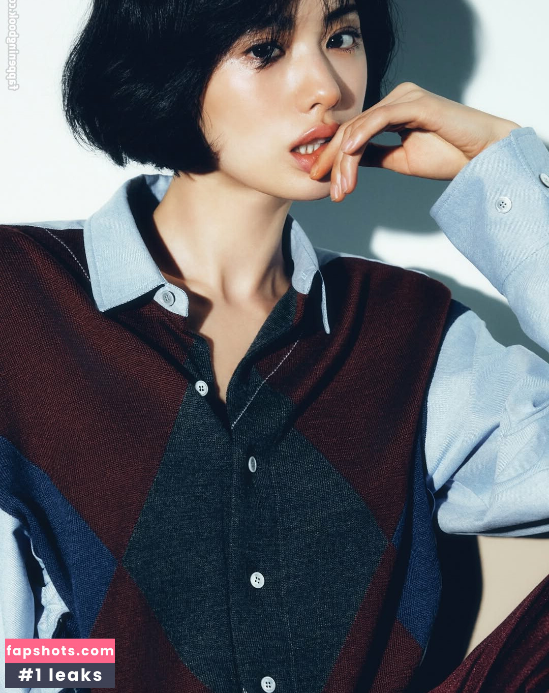 Jin Nana gallery photo #24