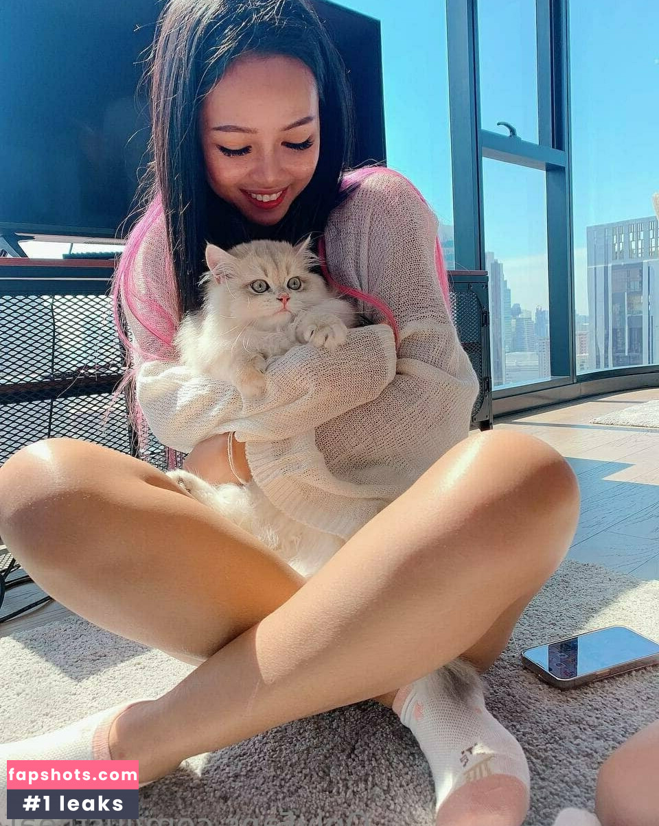 Jjeal gallery photo #42