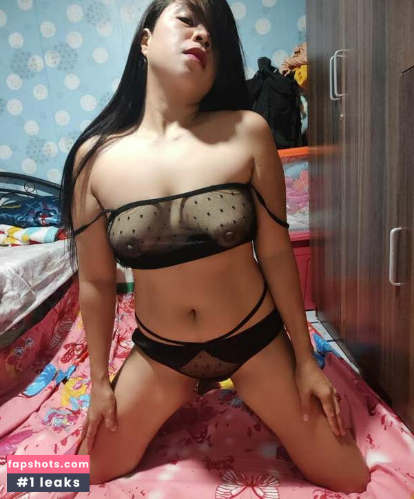 Joan Laud Vlog gallery photo #2