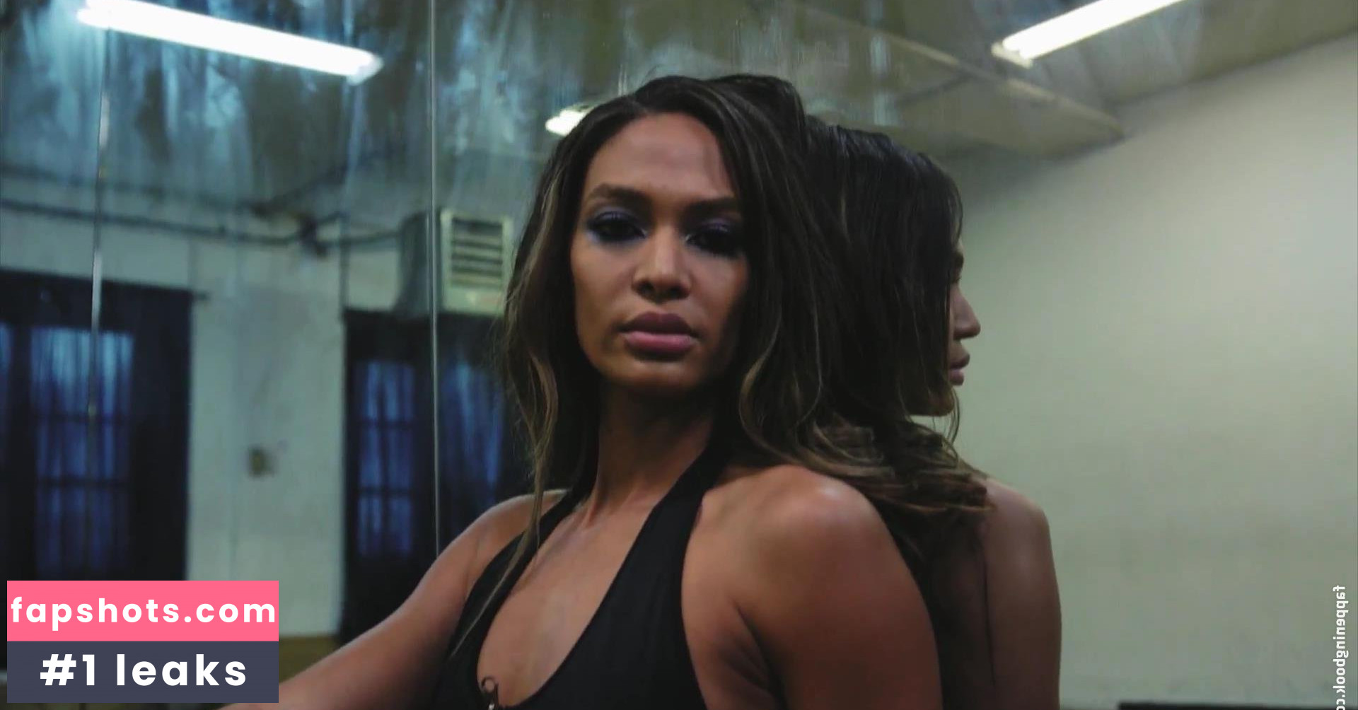 Joan Smalls Nahé úniky fotek pouze od fanoušků #197 - Fapshots