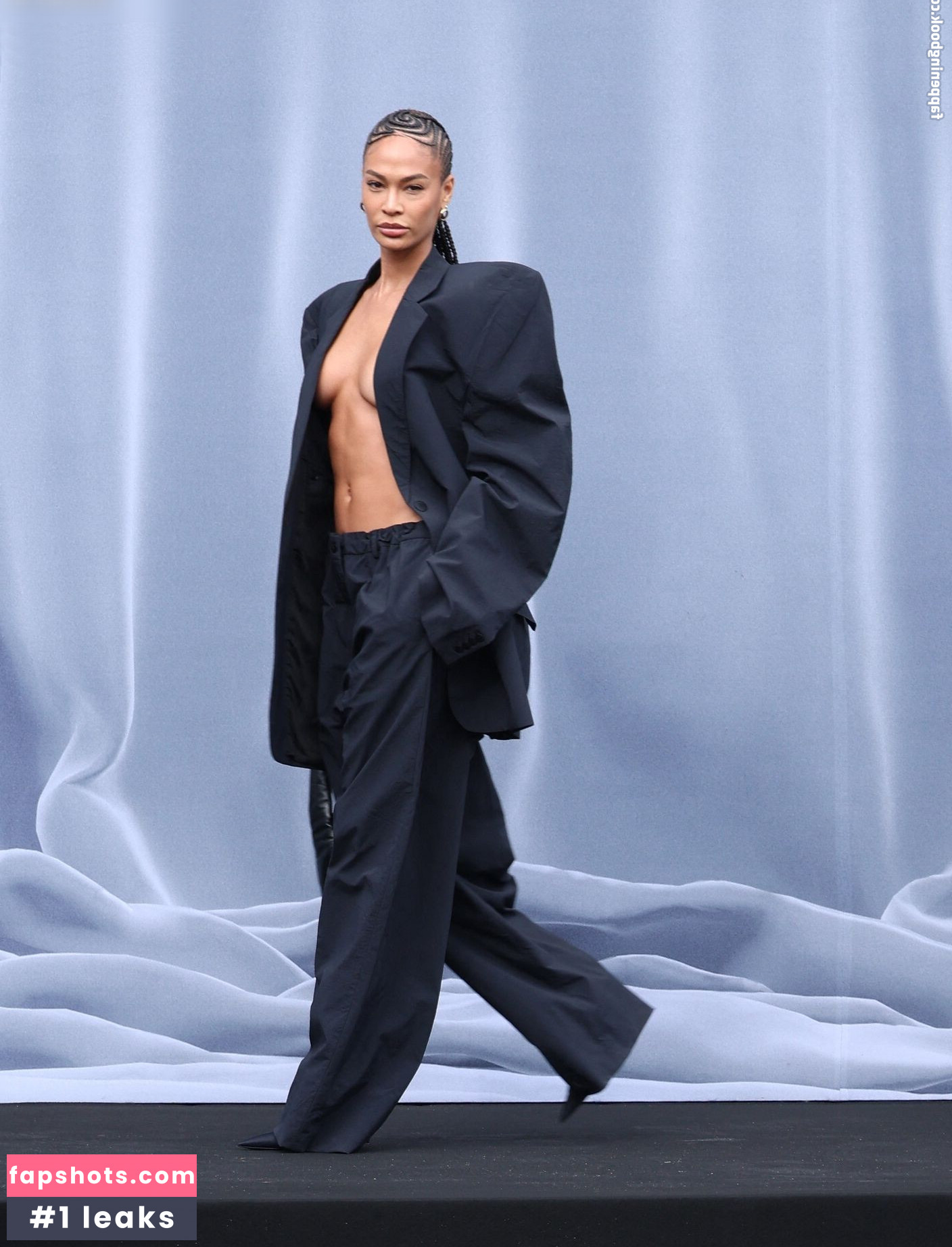 Joan Smalls Nahé úniky fotek pouze od fanoušků #48 - Fapshots