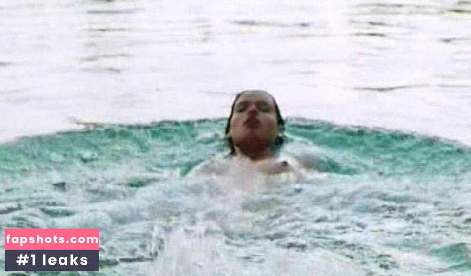 Joana Azevedo gallery photo #5