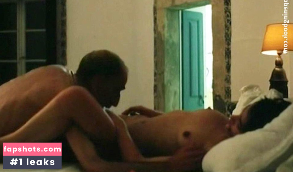 Joana Azevedo gallery photo #10