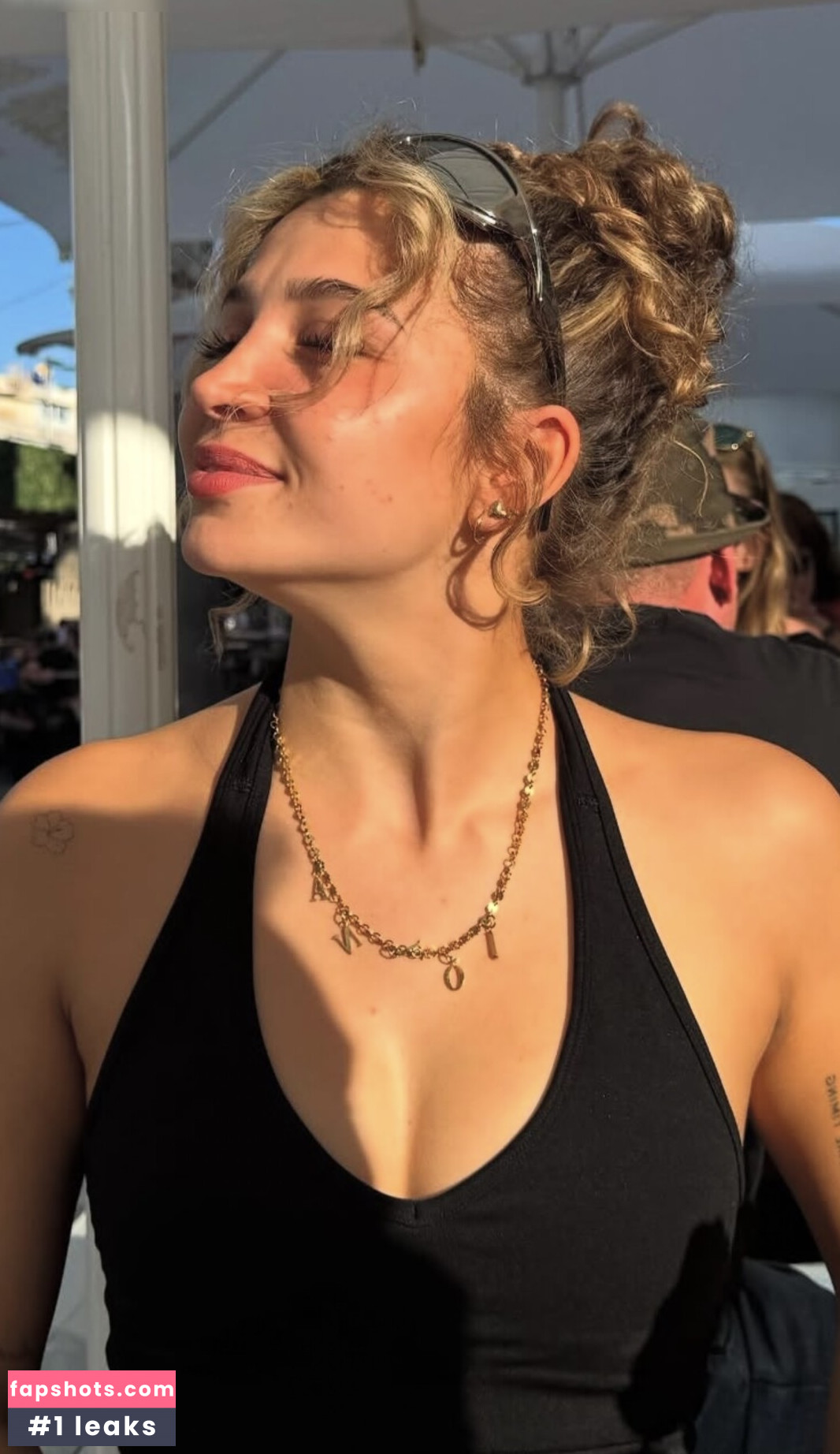 Joana Salamone gallery photo #12