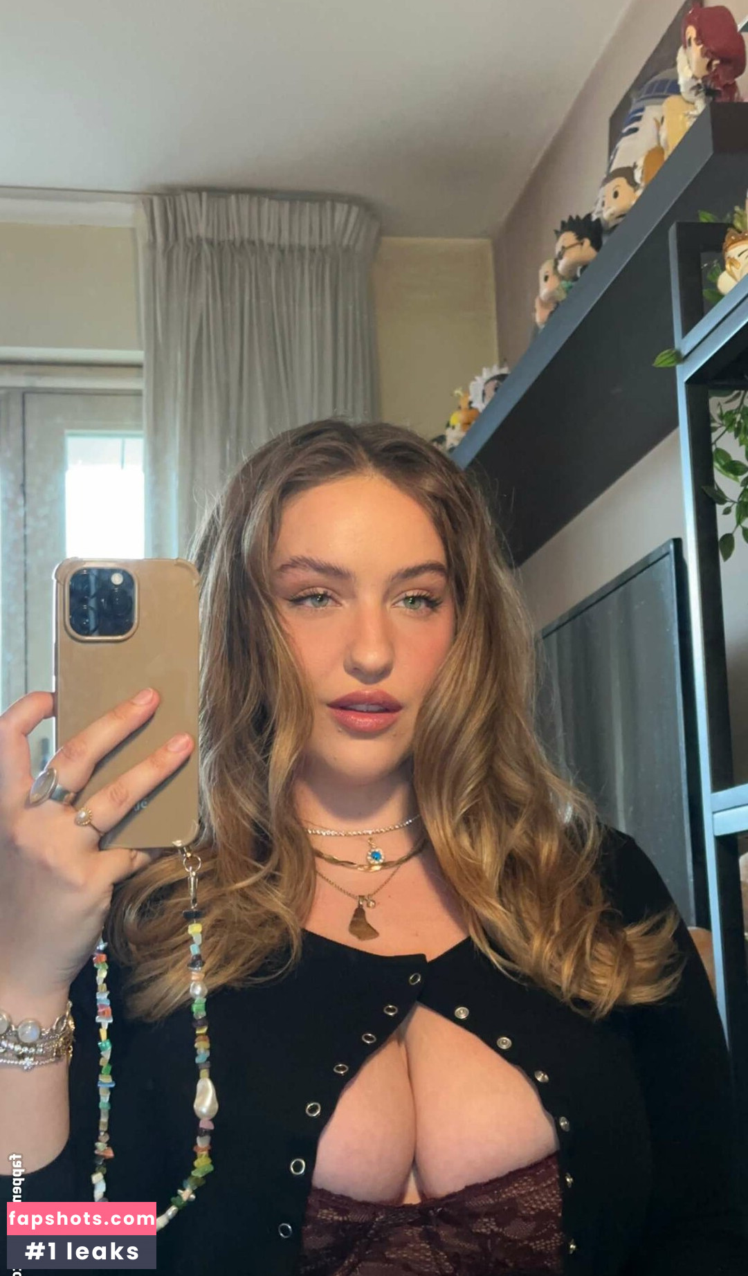 Joann Van Den Herik gallery photo #67