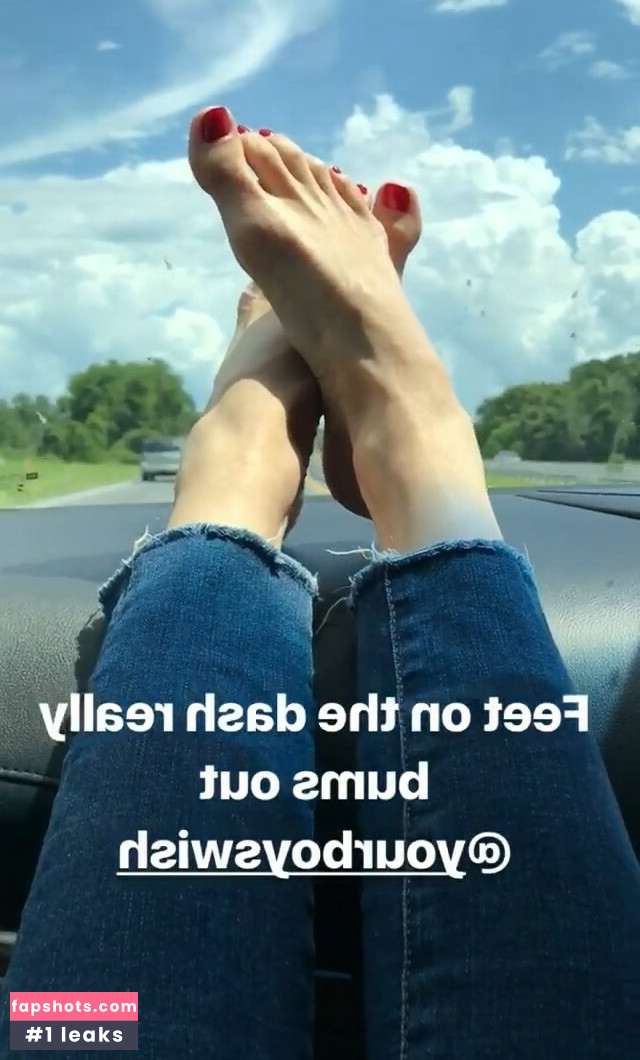 Joanna Garcia Swisher gallery photo #5