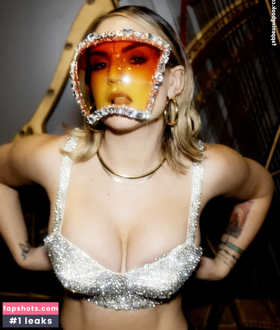 Joanna Jojo Levesque gallery photo #15