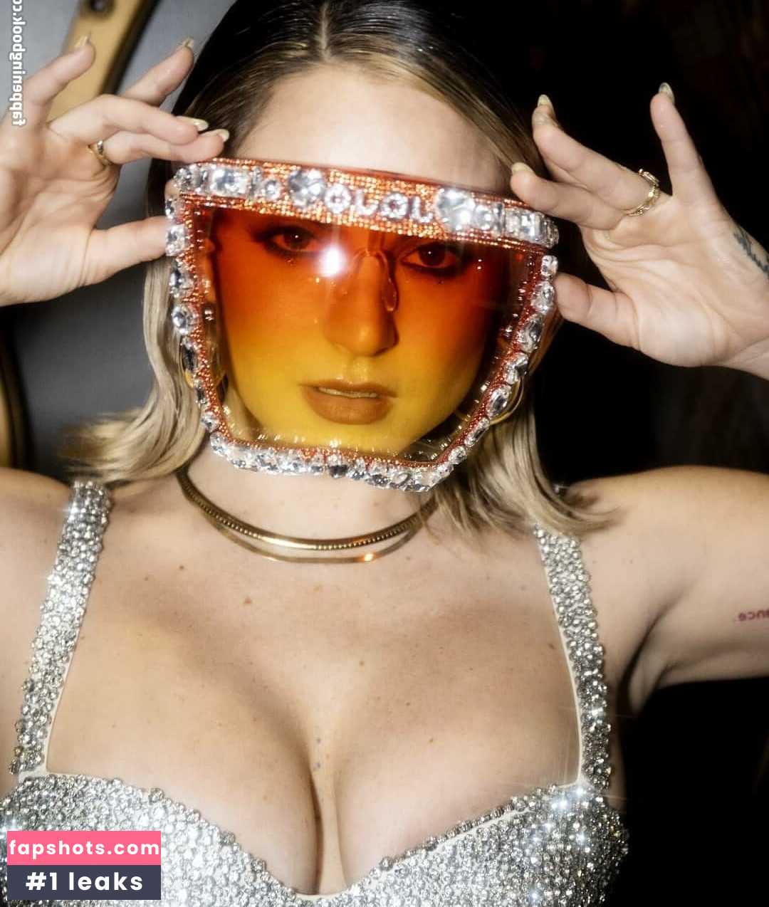 Joanna Jojo Levesque gallery photo #27