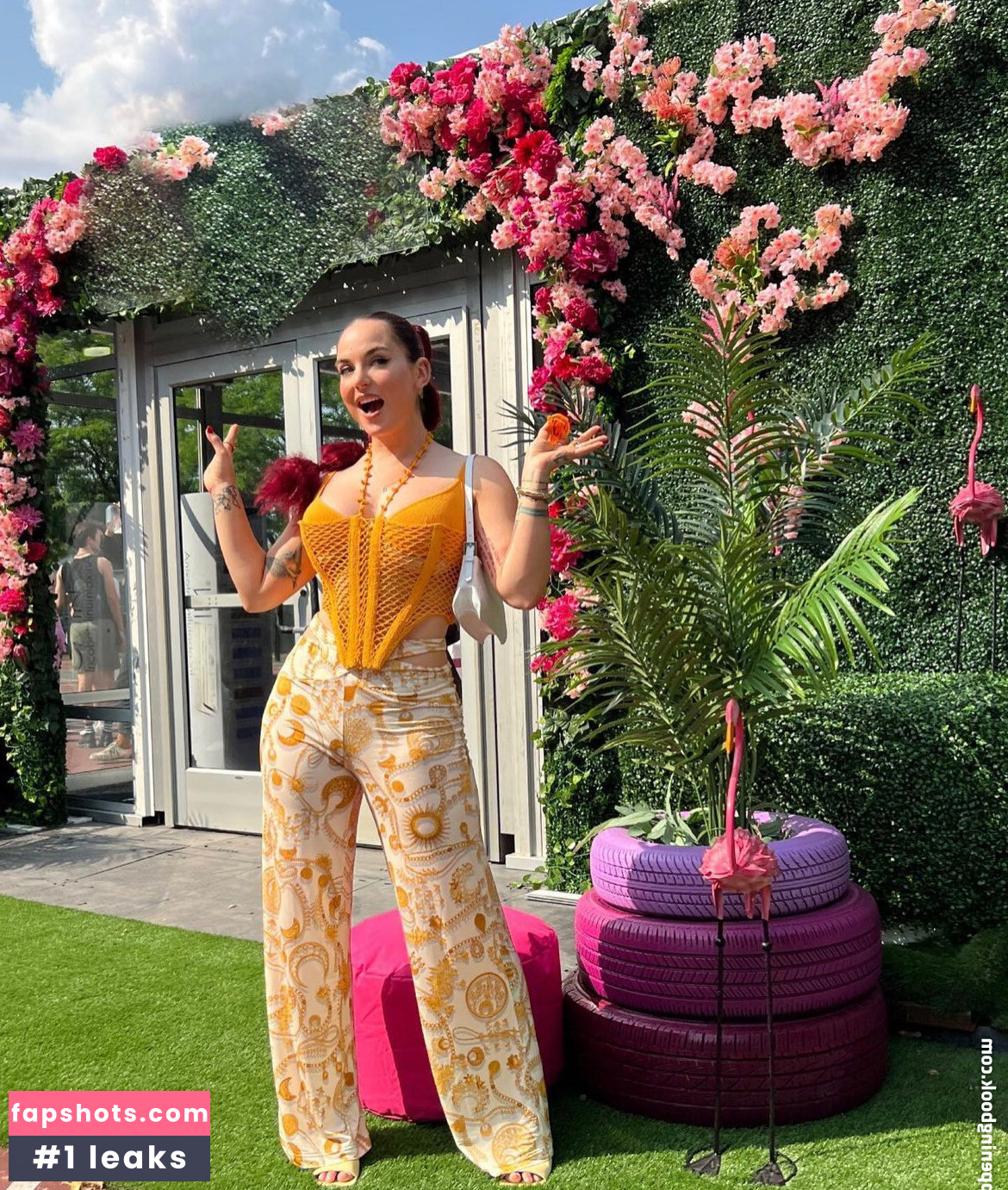 Joanna Jojo Levesque gallery photo #72