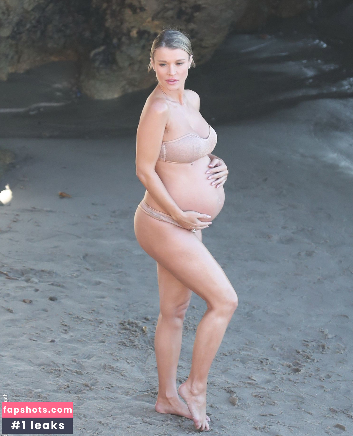 Joanna Krupa Nude Leaks OnlyFans Photos #242 - LeakJerk