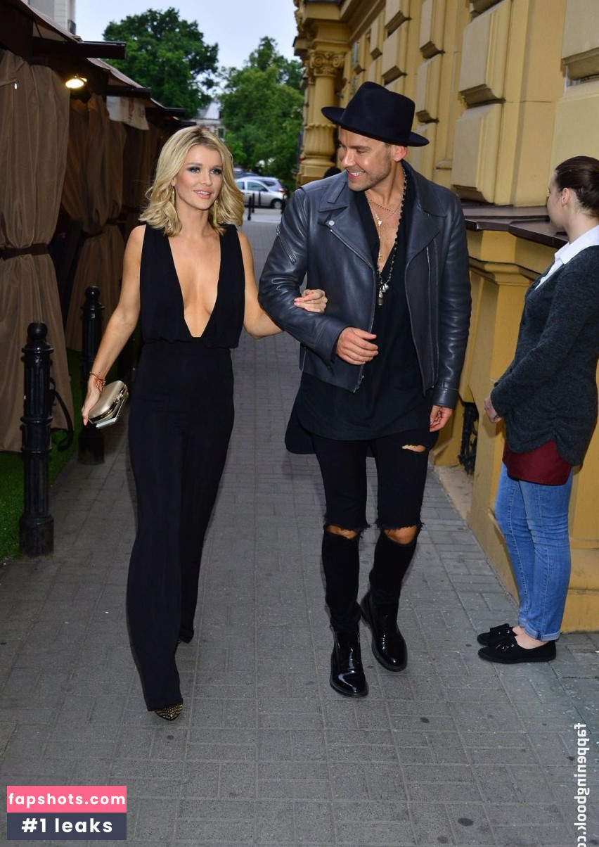 Joanna Krupa Nude Leaks OnlyFans Photos #465 - LeakJerk