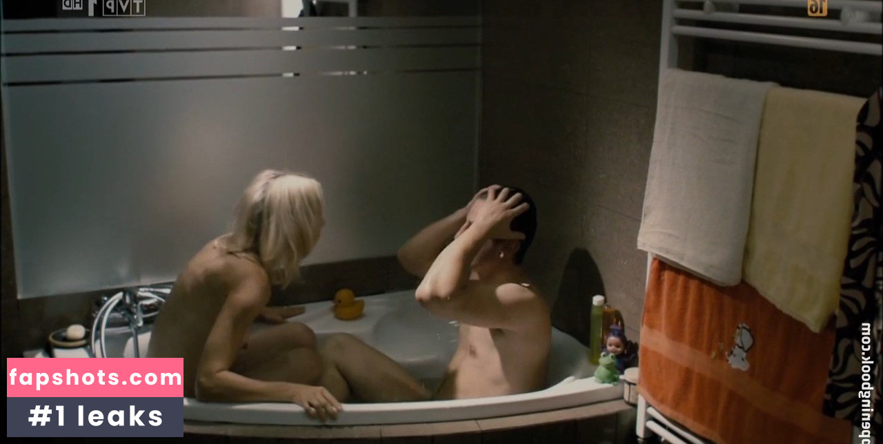 Joanna Pierzak gallery photo #2