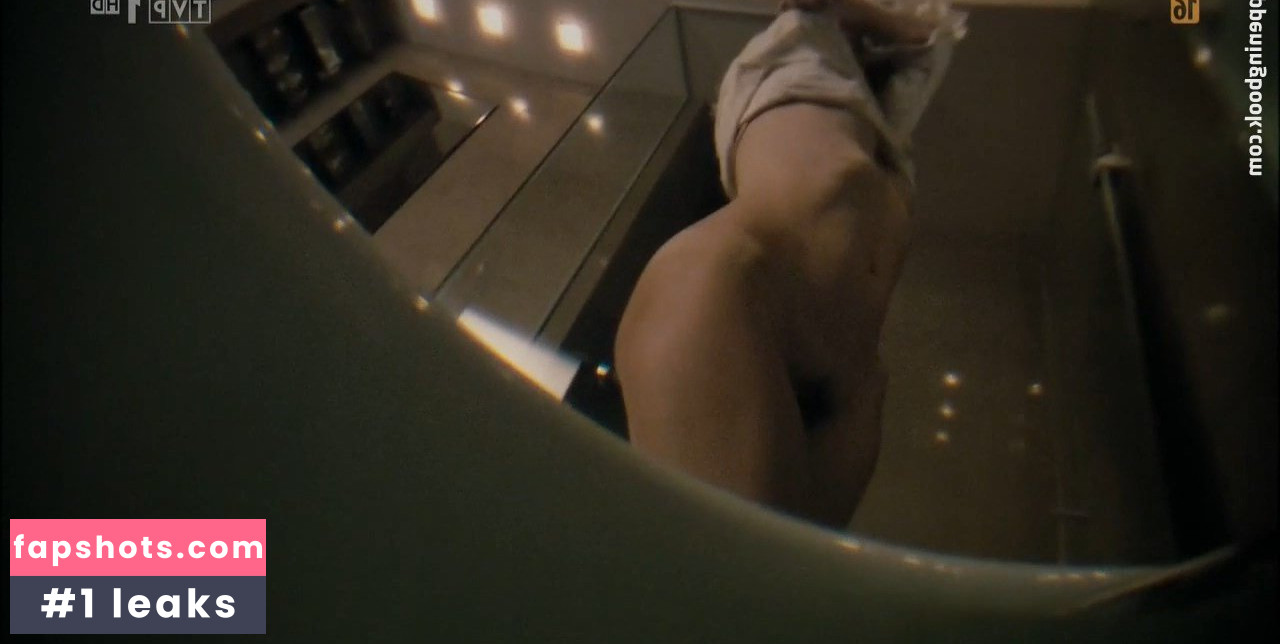 Joanna Pierzak gallery photo #5