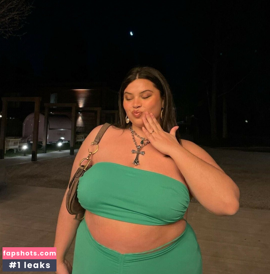 Joanna Pincerato gallery photo #5