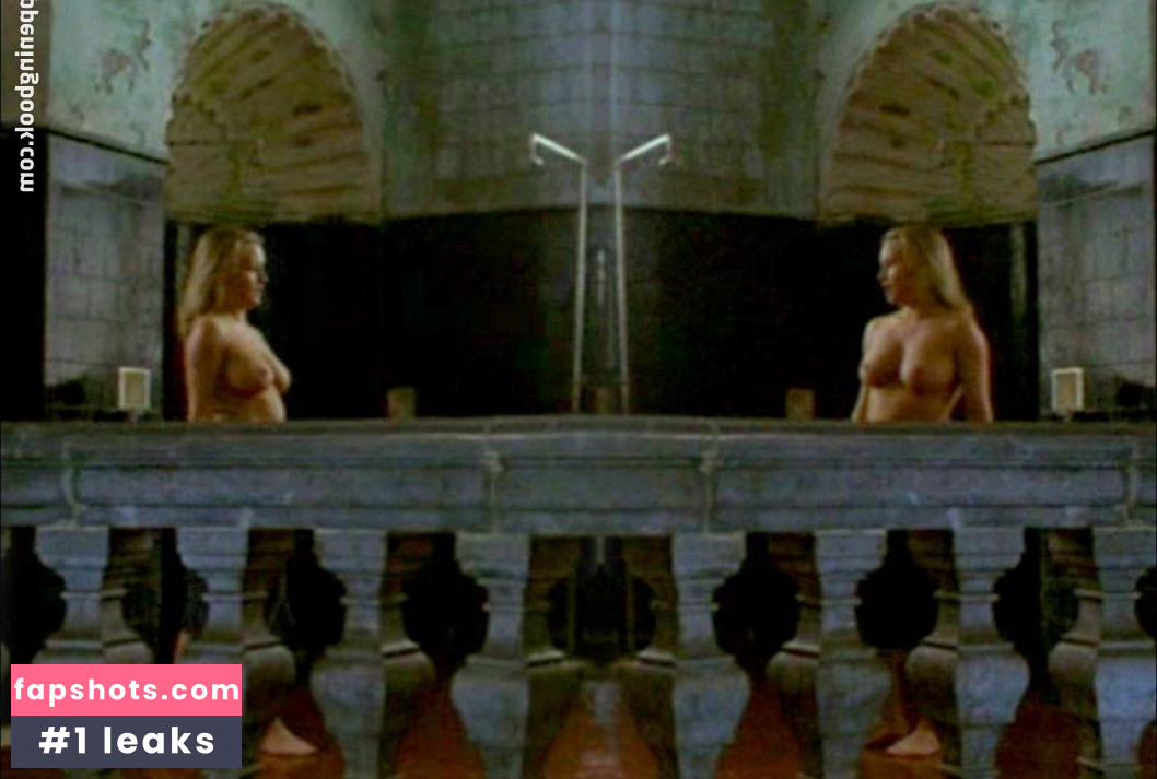 Joanna Taylor gallery photo #4