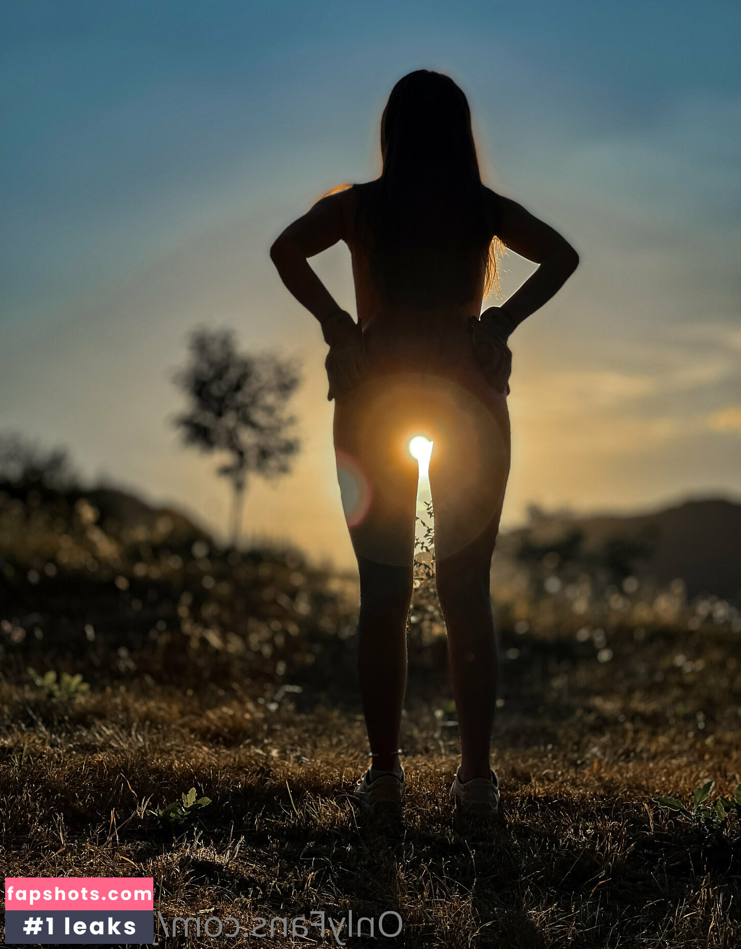 joanna98 gallery photo #2