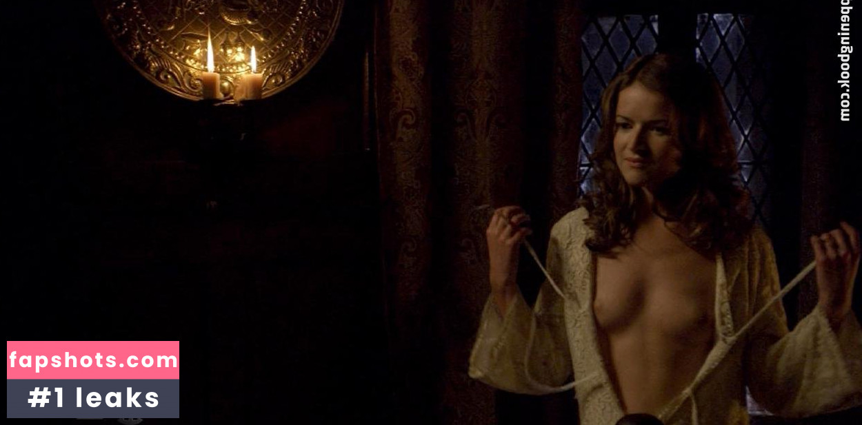 Joanne King gallery photo #5