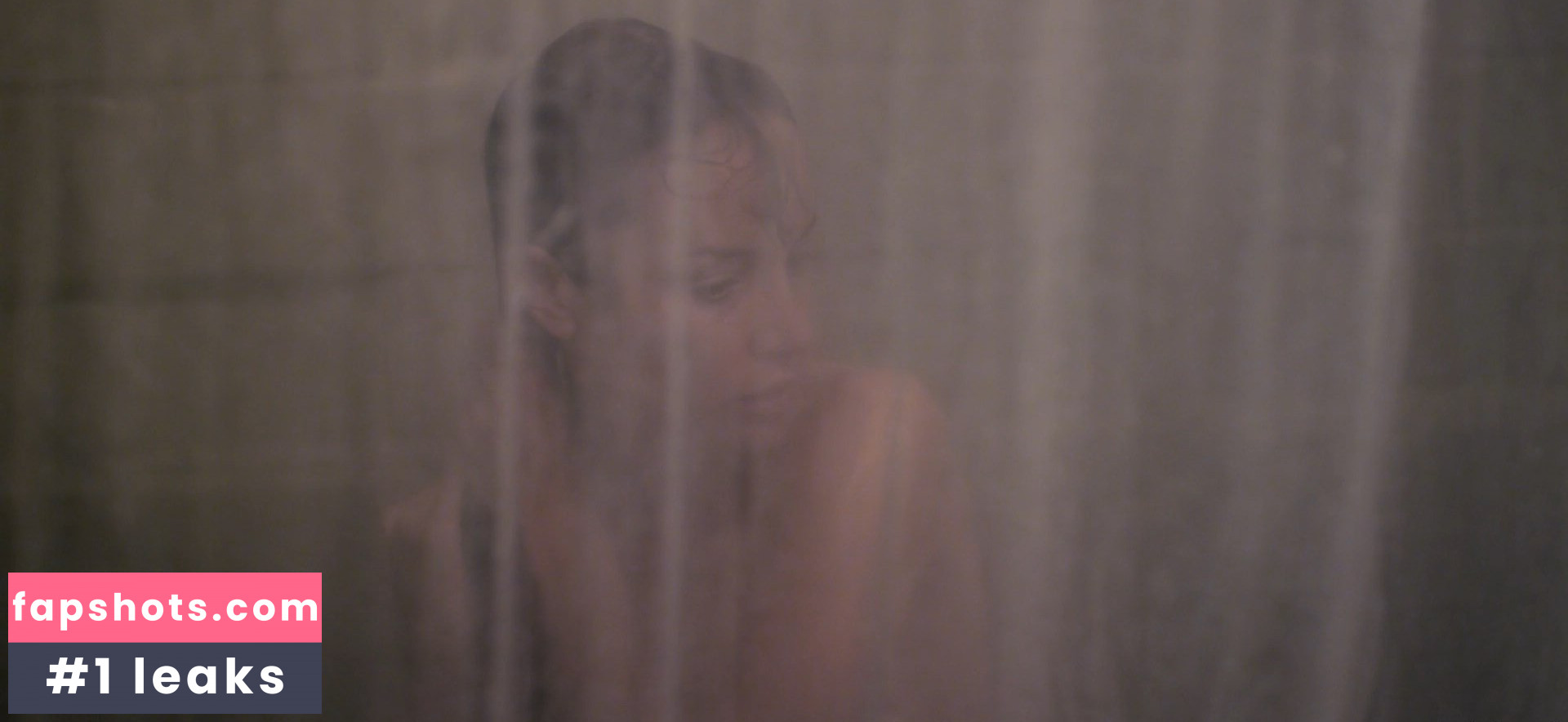 Jocelin Donahue gallery photo #2