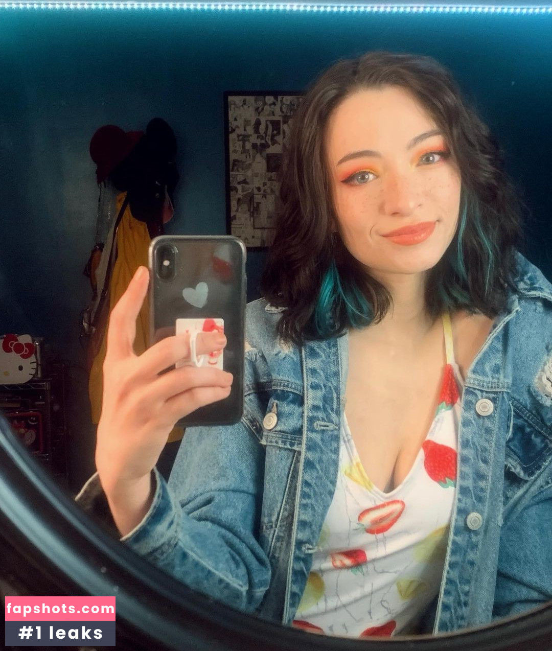 Jodelle Ferland gallery photo #4