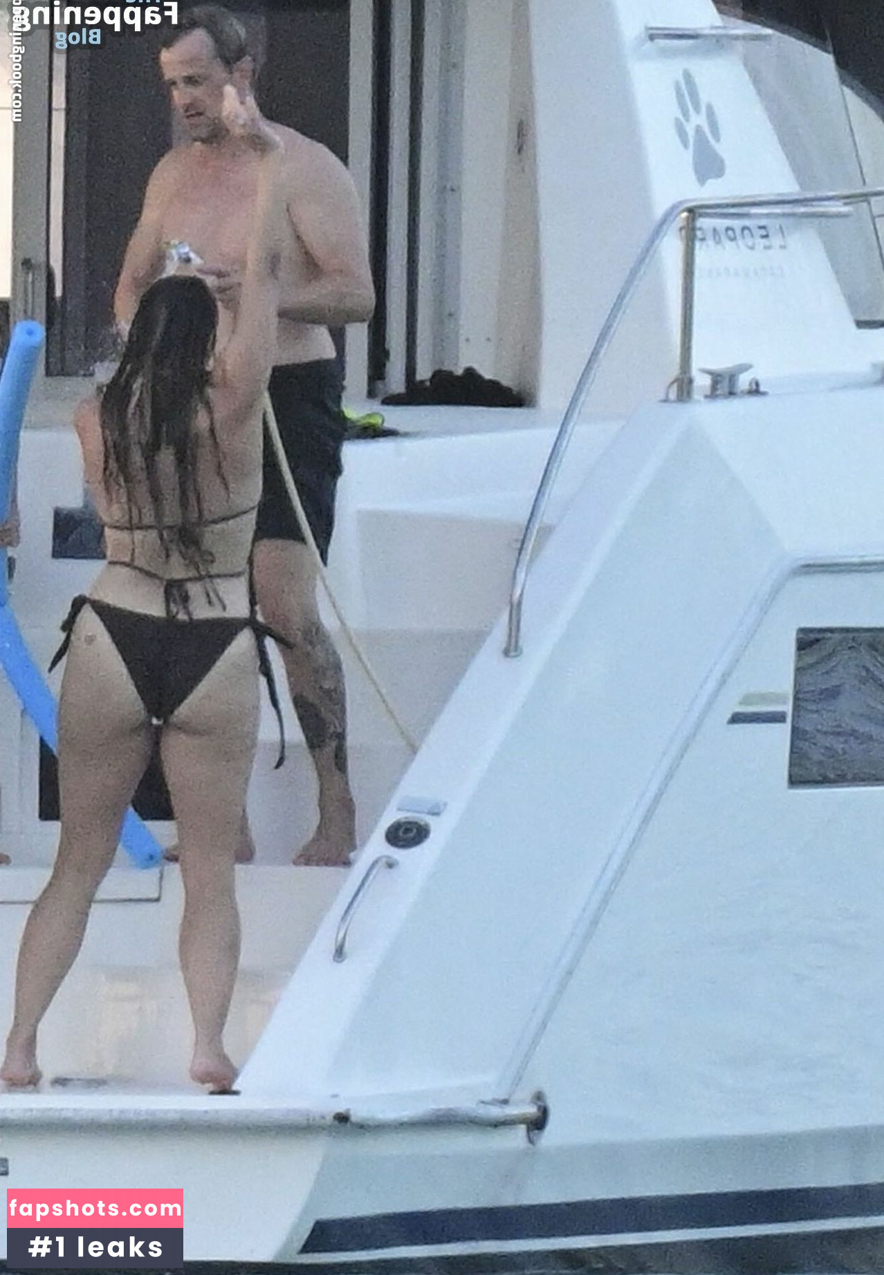 Jodi Albert gallery photo #11