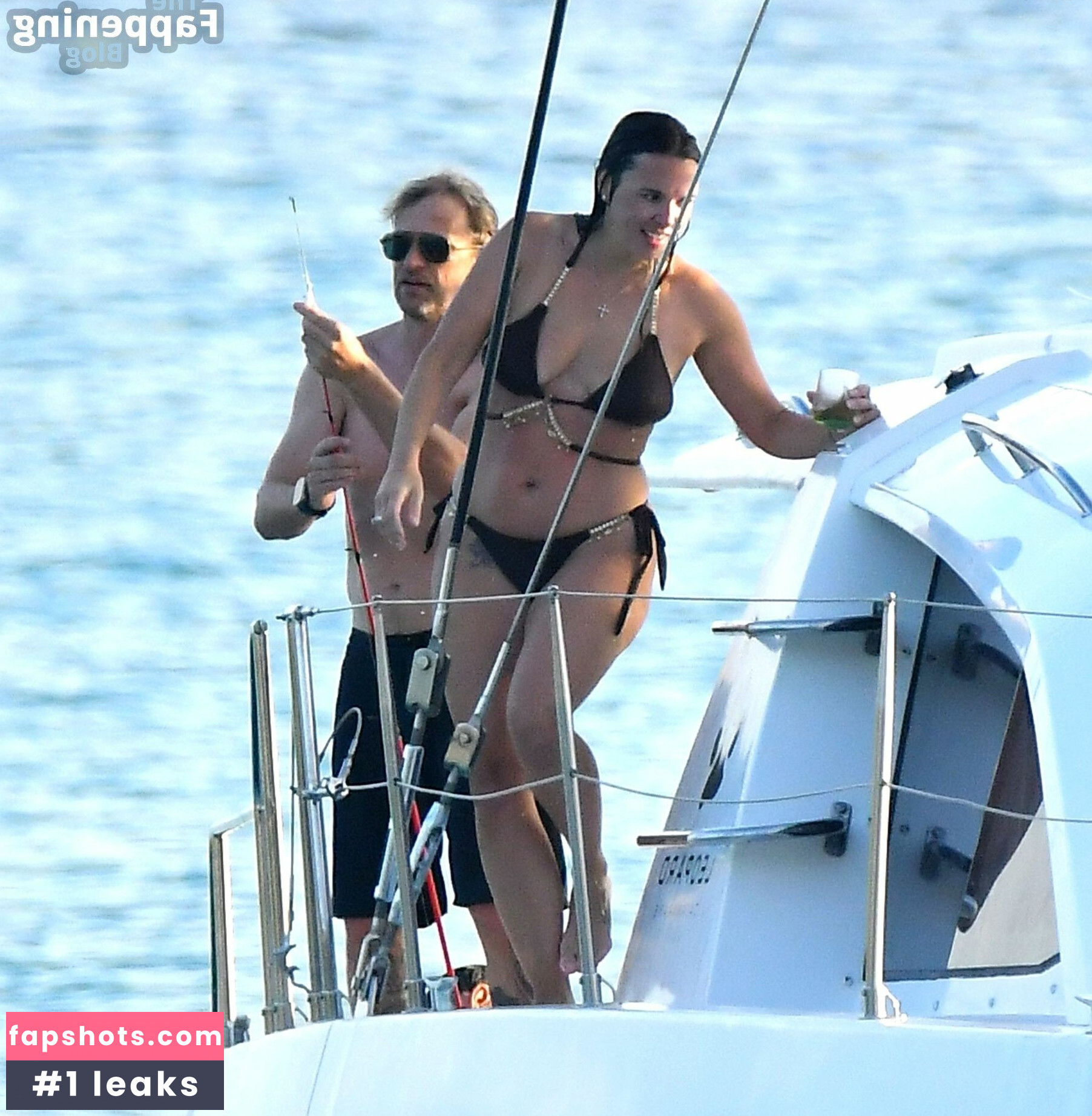 Jodi Albert gallery photo #29