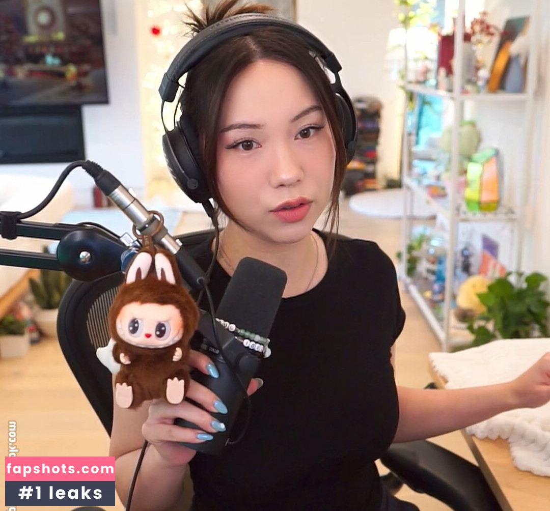 Jodi | QuarterJade gallery photo #13